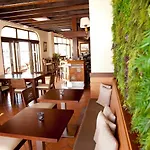 Tarik Hotel
